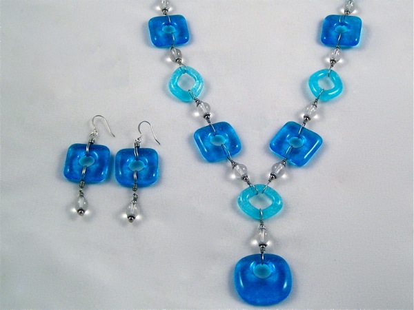 Blue and Aqua Necklace